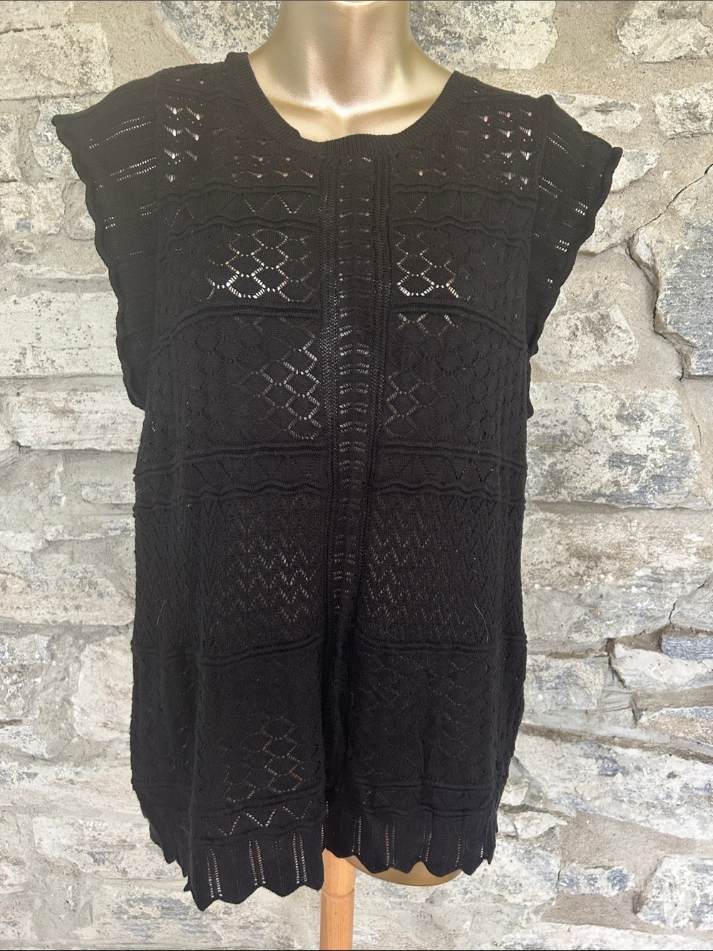 Knit Top with button back